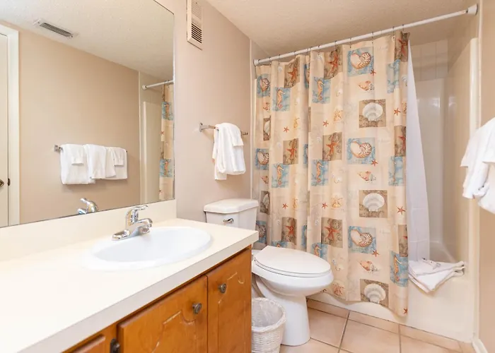 Island Winds East 203 Apartment